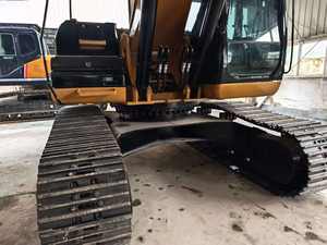 330d2 330D หนอนผีเสื้อแบบดั้งเดิมญี่ปุ่น30ตันรถขุดมือสอง - Product Image 6