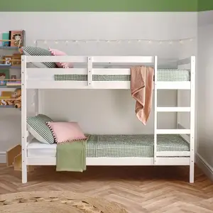 子供のための木製の二段ベッド子供ティーンエイジャーホワイトウッドデイベッドシングルベッドフレームツインスリーパーガードレールとはしご付き