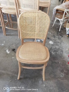 Chaise empilable en rotin, cannage et bois de hêtre pour mariage en <span class=keywords><strong>location</strong></span> - Product Image 2
