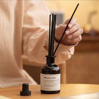 Diffuseur de parfum d'ambiance de luxe personnalisé 120 ml à bâtonnets, huile essentielle, décoration intérieure, vente chaude en usine