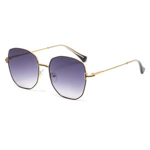 Gafas de sol poligonales personalizadas para mujer con protección UV400, estilo Instagram, gafas de sol modernas con lentes de PC - Product Image 1