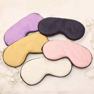 Masque de sommeil confortable et doux avec boucle réglable, couvre-yeux respirant parfait pour dormir sur le côté - Product Image 2