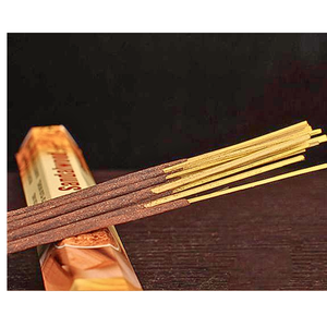 Bâtons d'encens en bois de santal Dai Binh Nag Champa roulés à la main - Usage religieux, 100% naturels, arômes spirituels pour la maison et le spa - Product Image 6