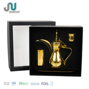 Juego de cafetera árabe de acero inoxidable, tetera Dallah con taza <span class=keywords><strong>Cava</strong></span>, acabado dorado en caja de regalo para regalos corporativos, caja de regalo personalizada - Product Image 4