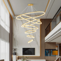 Salon moderne et minimaliste Salle à manger Hall d'hôtel familial Cercles multicouches Anneau en or Lustre à LED