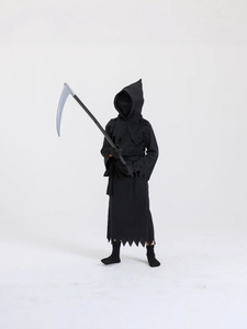 Halloween trẻ em mắt đỏ chết cosplay ăn mặc bí ẩn kinh dị tối ma Sứ Giả với lưỡi hái và áo choàng - Product Image 4