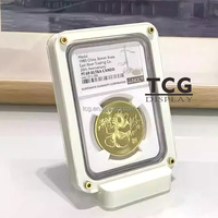 TCG Personnalisé Acrylique IGC NGC PCGS Autocollants Graded Coin Case Pour Dalle Mallette De Rangement Cadre D'affichage En Silicone Avec Support Porte-Monnaie