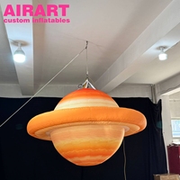 Accessoires de fête suspendus, sphères Saturne gonflables à LED pour l'affichage