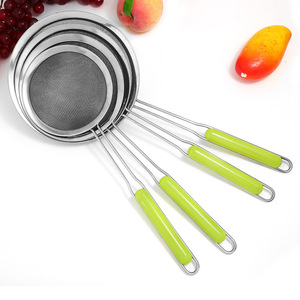 Stainless Steel Strainer Set With Green Handle Heat Resistant Kitchen Sieve For Frying Hot Pot Cooking - Product Image 1