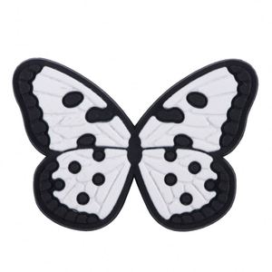 Breloques papillon en PVC mignonnes et très vendues pour la décoration <span class=keywords><strong>de</strong></span> <span class=keywords><strong>chaussures</strong></span>, en caoutchouc - Product Image 2