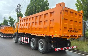 Camion benne Shacman 8x4 F3000 à <span class=keywords><strong>bon</strong></span> <span class=keywords><strong>prix</strong></span>, châssis 380HP Euro2, moteur Weichai, benne basculante poids lourd 50 tonnes pour la construction - Product Image 4