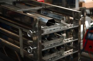 Machine de classement des noix de cajou 2 rainures 3 étages Capacité 150-200 kg/h Pour noix entières Entièrement automatique - Product Image 4