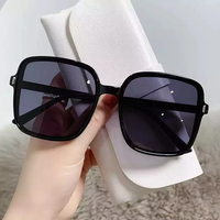 Nouvelles Lunettes de Soleil Oversize Fashion 2024 avec Logo Personnalisé, Verres Dégradés UV400, pour Femmes, Clou de Riz, Carrées, Vente en Gros