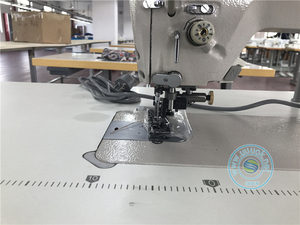 Máquina de coser industrial electrónica de puntada plana para cuero, automática, de alta resistencia, con pie de arrastre y cuchilla, modelo nuevo y estándar. - Product Image 4