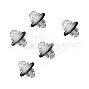 Side Skirt Bumper <b>Trim</b> <b>Clips</b> D1054 For Mercedes Benz Sprinter 3500Xd Car Replacement Repair Parts - Product Image 2