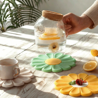 KZR – Nouveau dessous de plat moderne en silicone à motif floral, antidérapant et résistant à la chaleur, pour cuisine, réutilisable, accessoire de table pour comptoir et maison