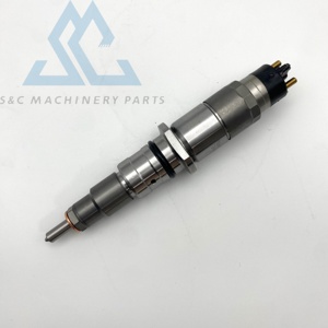 Suku Cadang Excavator Berkualitas Tinggi PC210-8 PC200-8 Injektor Bahan Bakar 6754-11-3011 0445120231 6D107 S6D107 Nozzle untuk <span class=keywords><strong>Komatsu</strong></span> - Product Image 2