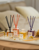 Diffuseur de parfum en verre de luxe 50 ml avec design durable, coffret moderne, huile essentielle d'aromathérapie pour la maison et le bureau