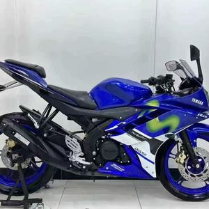 <span class=keywords><strong>Yamaha</strong></span> R15 d'occasion. Excellent état, toutes les fonctions d'origine d'usine fonctionnent parfaitement. Performances Fluides et Fiables - Product Image 4