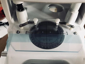 Máquina Centradora de Bloqueo de Diseño para Procesamiento de Lentes de Instrumentos Ópticos y Gafas Shtopview LY-2D - Product Image 5