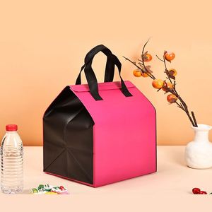 <b>Custom</b> Logo Recyclable Non Woven Disposable Thermal Aluminum Foil Lined Cooler Bag for Chocolate Cake Coffee Bread Delivery Take - Product Image 1
