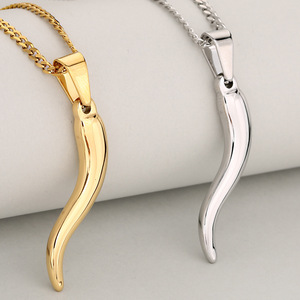 Collar con Colgante de Chile en Acero Inoxidable - Joyería Bohemia Hipoalergénica, Regalo de Buena Suerte para Chefs y Amantes de la Comida Picante - Product Image 5