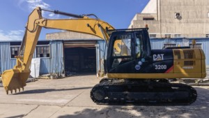 Excavatrice Caterpillar d'occasion américaine 306D 312D 315D 320D 20 tonnes avec moteur Cummins, boîte de vitesses et PLC à vendre - Product Image 4