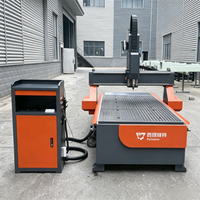 Routeur CNC 3 axes robuste 1325 avec table à vide et pompe à vide DSPA11 pour découpe de MDF, contreplaqué, PVC, aluminium, bois et gravure en relief de meubles