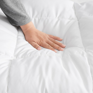Bán Tốt Nhất Sang Trọng Fluffy Quilt 5 Sao Khách Sạn Bán Buôn 100% Bông Chăn Bộ Đồ Giường Tất Cả Các Mùa Bé Comforter - Product Image 3