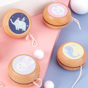 Juguete Educativo para Niños, Mini Yo-yo de Madera con Forma de Ala, Juego Tradicional de Ocio Interactivo y Competitivo, Personalizable - Product Image 3