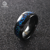 Bague de mariage en carbure de tungstène noir bombé de 8 mm avec incrustation d'opale bleue sertie en canal, bijou tendance pour homme et femme