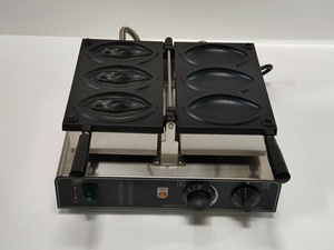 Vente directe d'usine nouveau Design acier inoxydable femme gaufrier <span class=keywords><strong>Machine</strong></span> 3 pièces fille gaufrier haute productivité Snack <span class=keywords><strong>Machine</strong></span> - Product Image 5