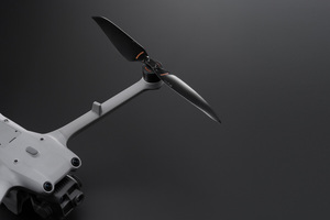 New Original <b>Drone</b> <b>Accessory</b> Matrice 4D Series Low-Noise Anti-Ice Propellers Matrice 4TD Propeller in Stock - Product Image 5