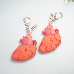 Thiết kế tối giản hình trái tim PVC cao su Keychain quảng <span class=keywords><strong>c</strong></span>áo mở chai và Ampoule Cutter phụ kiện - Product Image 5