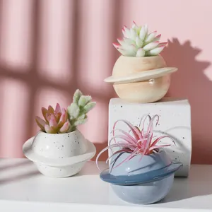 Redeco Creative Design Planetary Flowerpot Cute Small Art Decoration Potted Plant Ceramic Succulent Pot For Desktop Balcony