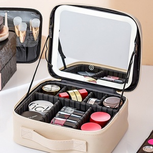 Bolsa de <span class=keywords><strong>Maquillaje</strong></span> de Viaje de PU con Cierre LED de Alta Gama, Espejo, Portátil, Gran Capacidad, para Mujer, con Estuche para Brochas de <span class=keywords><strong>Maquillaje</strong></span> - Product Image 2