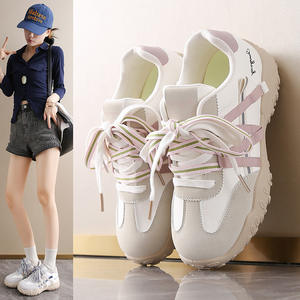 LYKU 2026 Nuevas Zapatillas Deportivas de Mujer Estilo Coreano con Aumento de Altura, Casuales, con Cordones, Transpirables, Antideslizantes, Tendencia de Moda EVERGREEN - Product Image 3