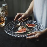 Assiette en Verre Ronde Grande Élégante Gravée Transparente Faite à la Main, Vente en Gros pour Mariage