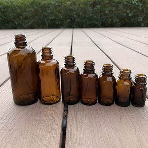 Bottiglia di <span class=keywords><strong>olio</strong></span> essenziale di vetro marrone 5ML 30ML 50ML 100ML bianco nero può essere utilizzato con contagocce <span class=keywords><strong>per</strong></span> contenitore di essenza di <span class=keywords><strong>olio</strong></span> essenziale - Product Image 1