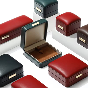 กล่องใส่เครื่องประดับสี่เหลี่ยมแบบนูนลาย สำหรับแหวน ต่างหู จี้ สร้อยคอ ชุดกล่องเปล่าสุดหรูหุ้มหนัง PU สำหรับใส่ของขวัญเครื่องประดับในวันวาเลนไทน์ - Product Image 2