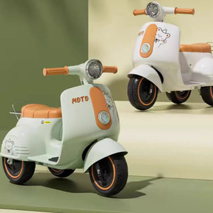 Triciclo eléctrico para niños, verde y naranja, de un solo motor, recargable, juguete para montar para niños de 1, 2 y 3 años - Product Image 4