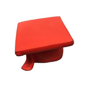 Cadeau commémoratif personnalisé pour la remise des diplômes avec pompon décoratif, jouet anti-stress en mousse en forme de toque de diplômé - Product Image 3
