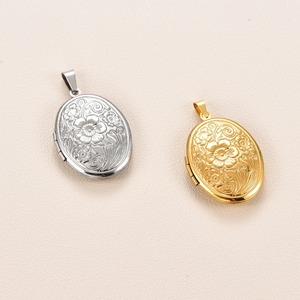 Collier Médaillon Photo Rétro pour Femme en Acier Inoxydable, Pendentif Ouvert Style Rétro, Bijou Souvenir Commémoratif pour Prières et Fêtes, Cadeau - Product Image 6