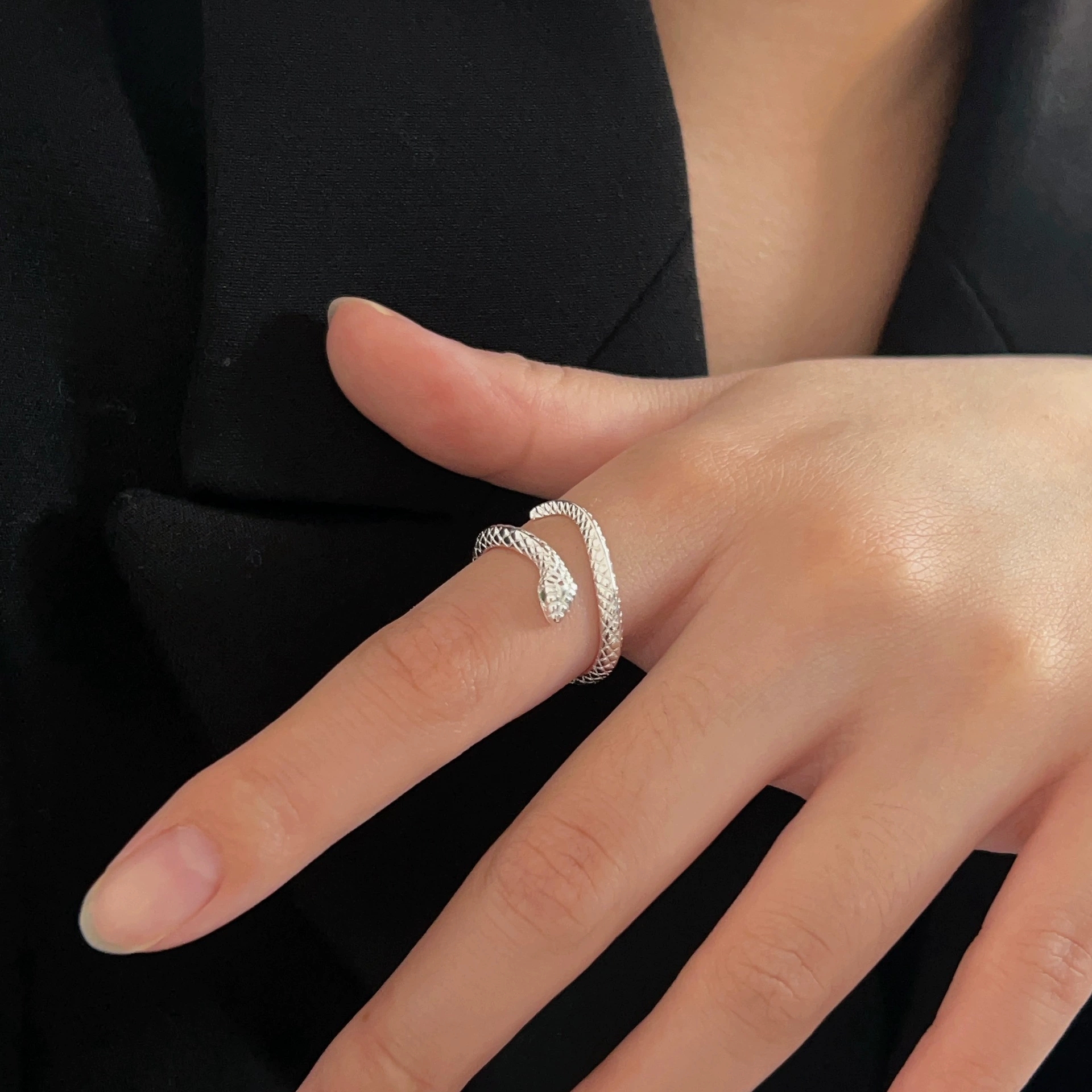 FY-JZ442 S925 Sterling Silver Ring - Adjustable & Stylish