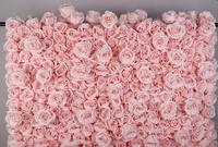 Mur de fleurs roses artificielles pour la décoration de scène de mariage