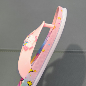 Nuovo Design alla Moda, Ciabatte Estive Leggere con Suola Morbida e Motivo Cavallo Cartone Animato, Stile Principessa, <span class=keywords><strong>Pantofole</strong></span> da Bambina per la Spiaggia - Product Image 6