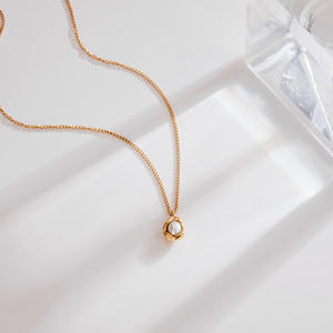 Collar de perlas de guisante de acero inoxidable chapado en oro de 18 quilates de diseño barroco real para mujer, cadenas Retro Vintage en bolsa Opp a prueba de agua - Product Image 5