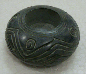 Lámpara de vela negra antigua hecha a mano con piedra de talco para decoración del hogar en Diwali - Product Image 1