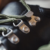 Herrenschuhe Maden Schwarze Leder-Derby-Schuhe im Wanderstil mit Klobiger Sohle Arbeits- und Freizeitschuhe Chaussures Hommes Herbst 2026