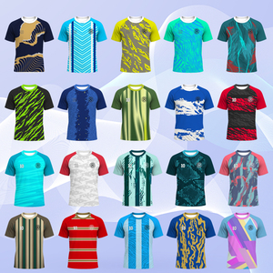 Set da <span class=keywords><strong>Calcio</strong></span> di Alta Qualità con Basso MOQ, Design Originale, Divisa Personalizzata per Squadre di <span class=keywords><strong>Calcio</strong></span>, <span class=keywords><strong>Kit</strong></span> Maglia da <span class=keywords><strong>Calcio</strong></span> in Poliestere ad Asciugatura Rapida per Club - Product Image 2